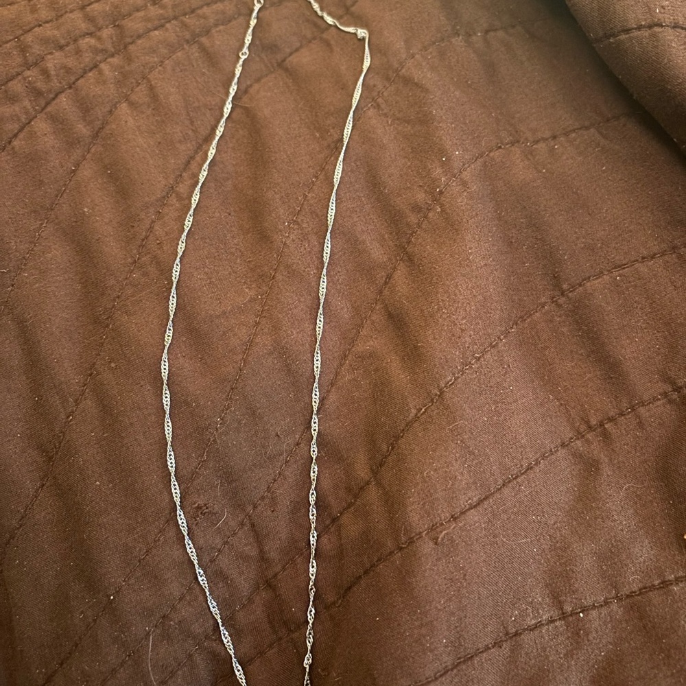 Origami Owl Elegant Silver Necklace